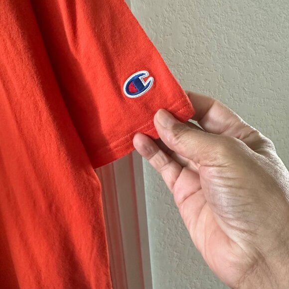 Champion Mens Red Short-Sleeve T-Shirt Size 2XL 100% Cotton Crewneck Logo Design - Picture 7 of 7